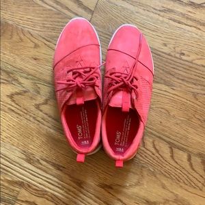 BARELY WORN Toms Red women’s sneakers